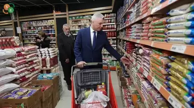 Bakan Bolat'tan boykot çağrılarına karşın alışveriş yapan vatandaşlara teşekkür