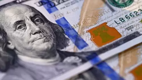 Dolar güç kazanıyor...
