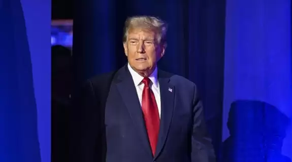 Trump, İngiltere ile ticaret anlaşmasını açıkladı