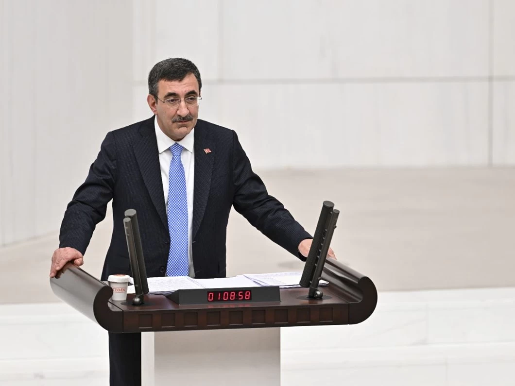 Cevdet Yılmaz: Kur risklerinde azalma söz konusu